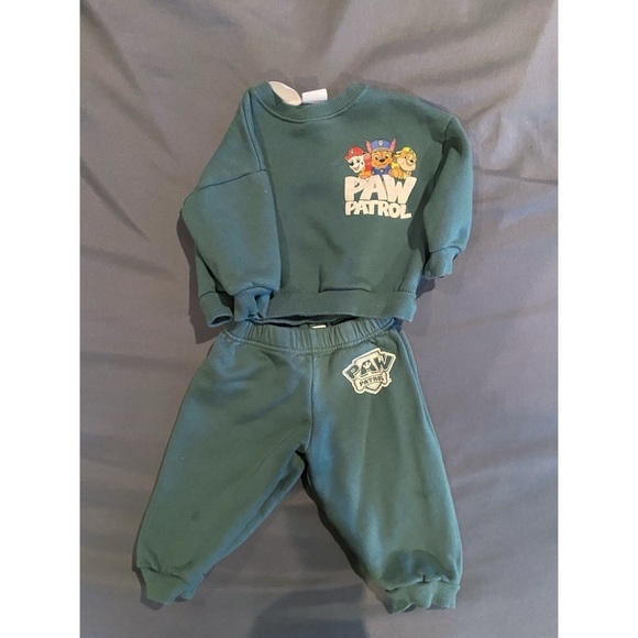 Zara Other - Zara Green Toddler Sweat suite